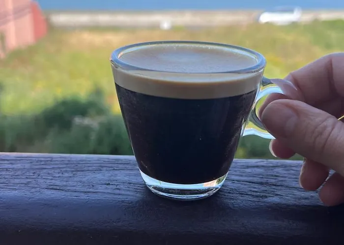 Face A La Mer, Sur *