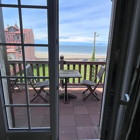 Apartment Face A La Mer, Sur